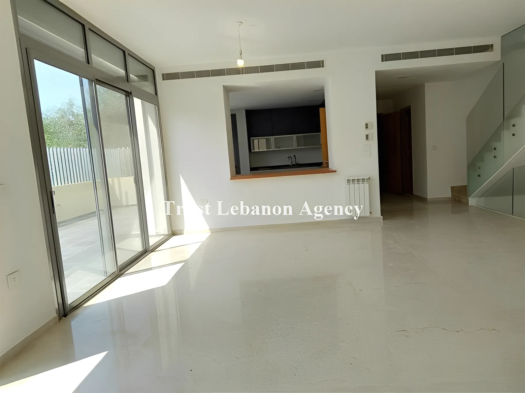 Triplex for Sale in Baabda yarzeh