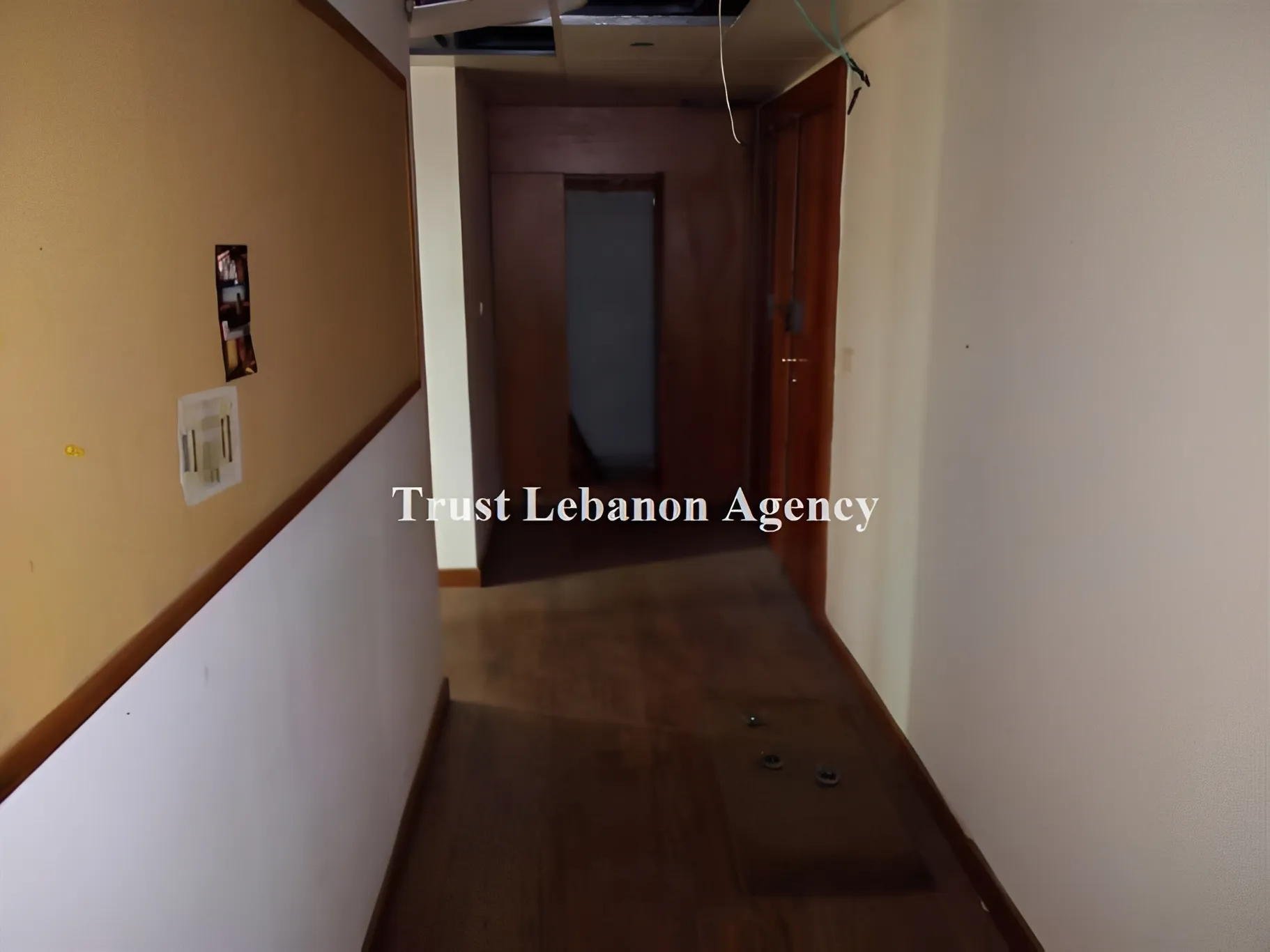 Office for rent in Baabda, Furn Al Chebak