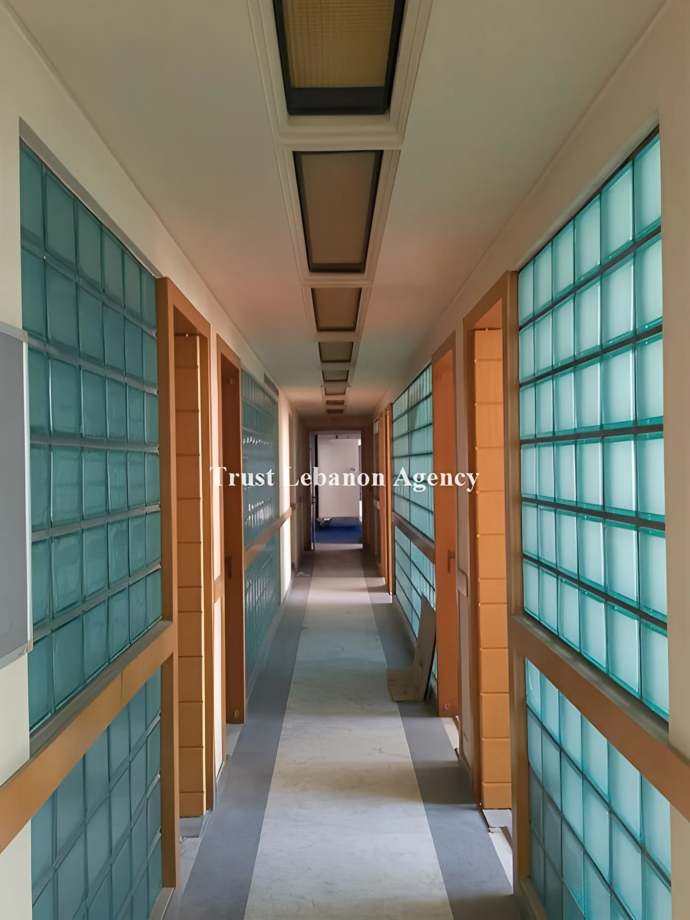 Office for rent in Achrafieh