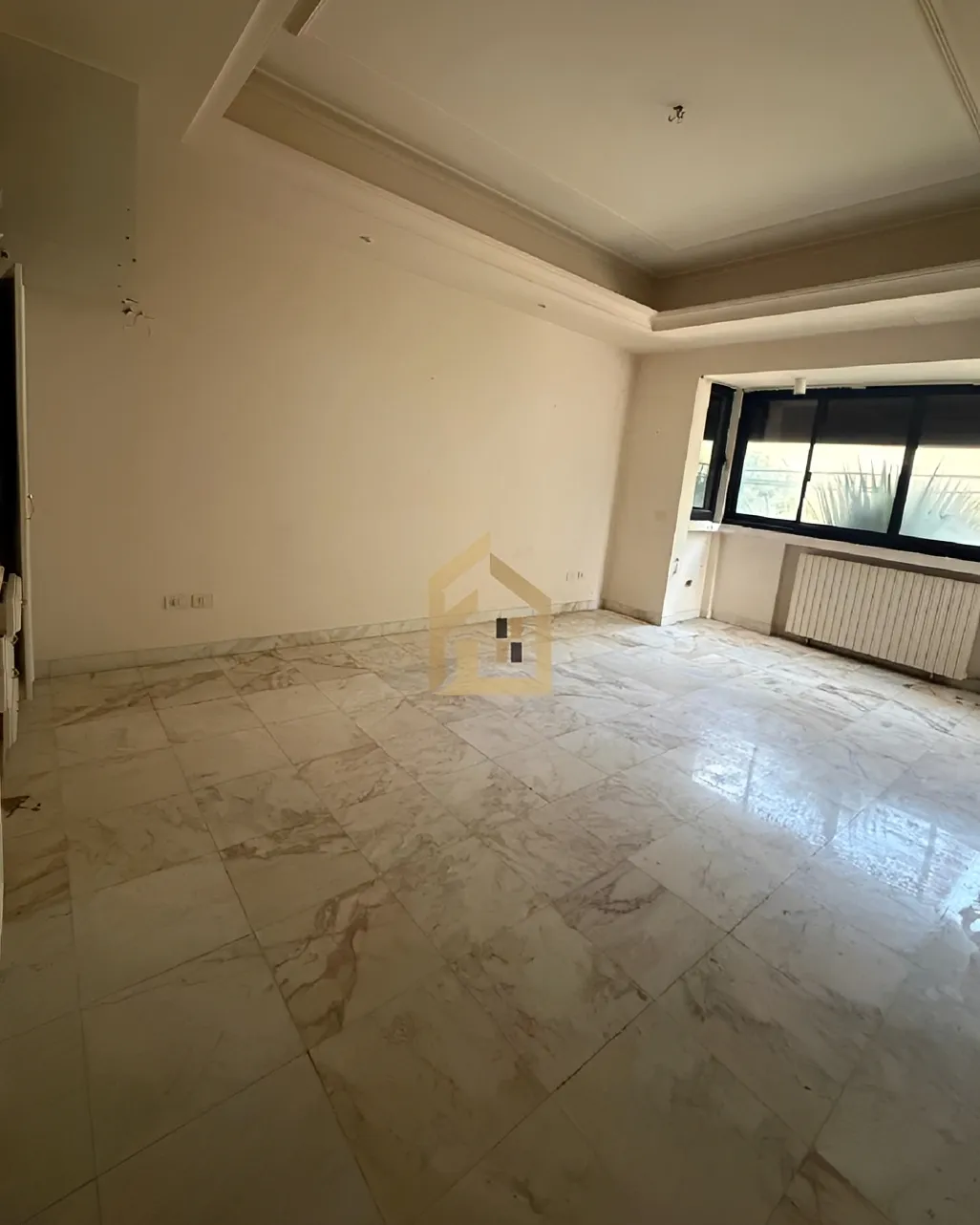 Apartment for sale in Ain El Tineh, Beirut, Lebanon - 4 bed, 5 bath