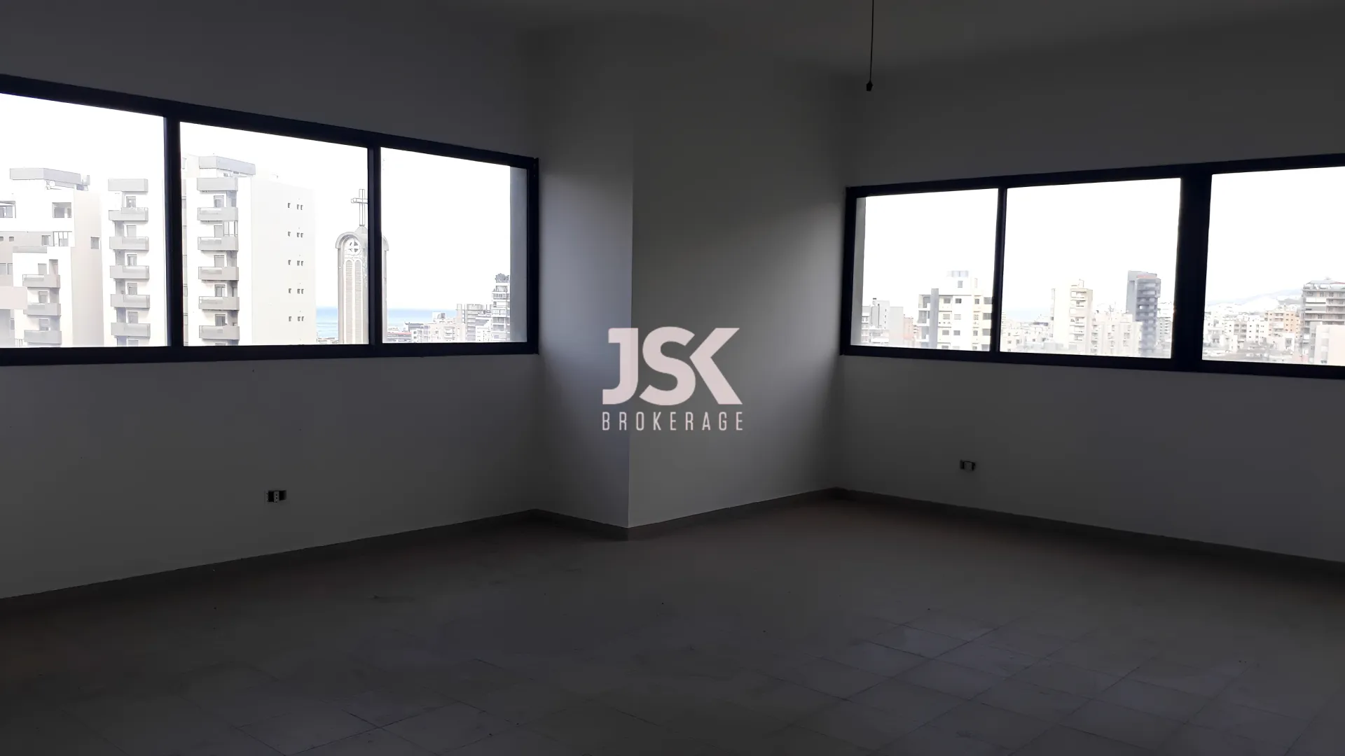 Office for Rent in Jdeideh