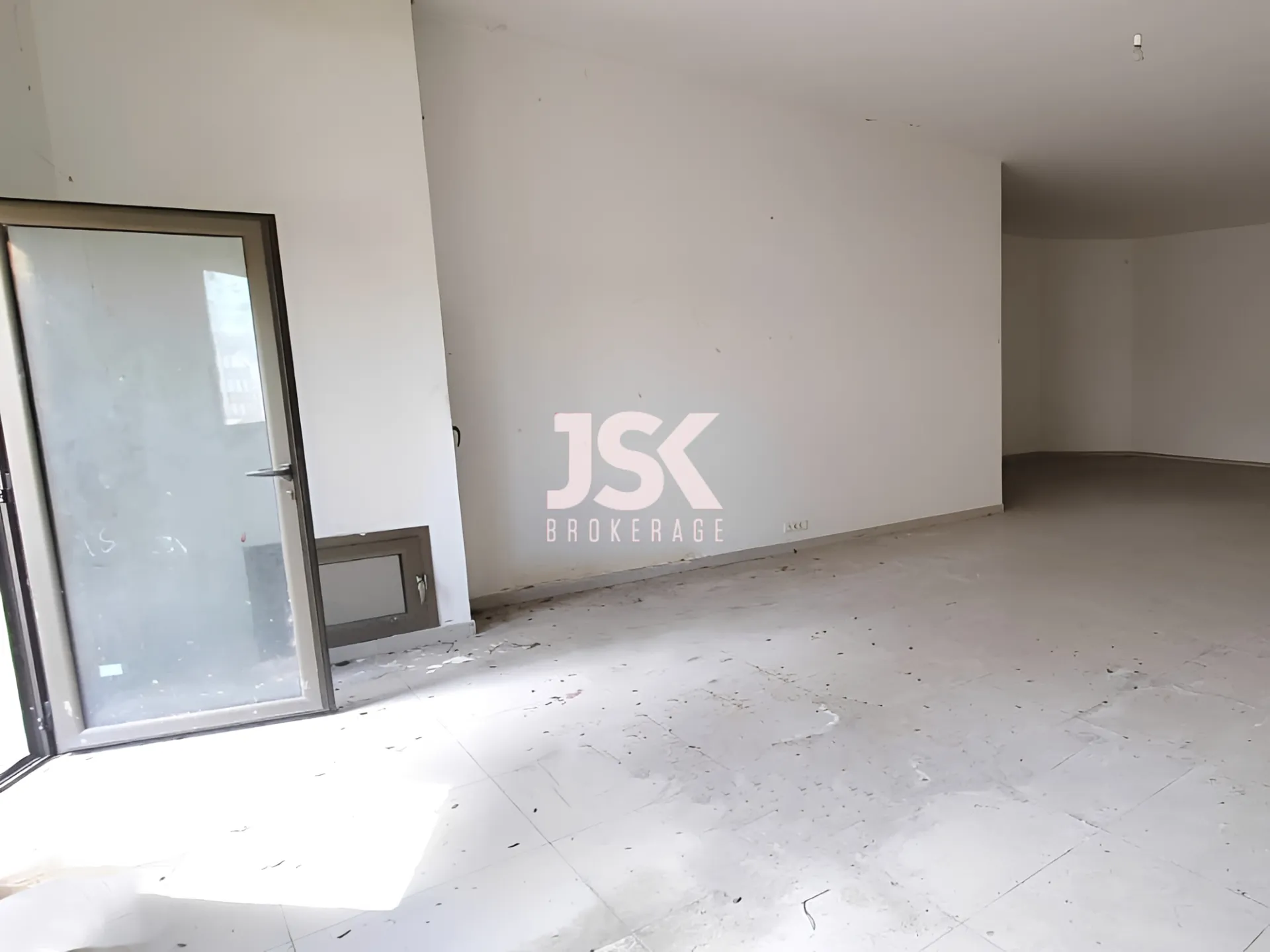 Office for Sale in Haret Sakher