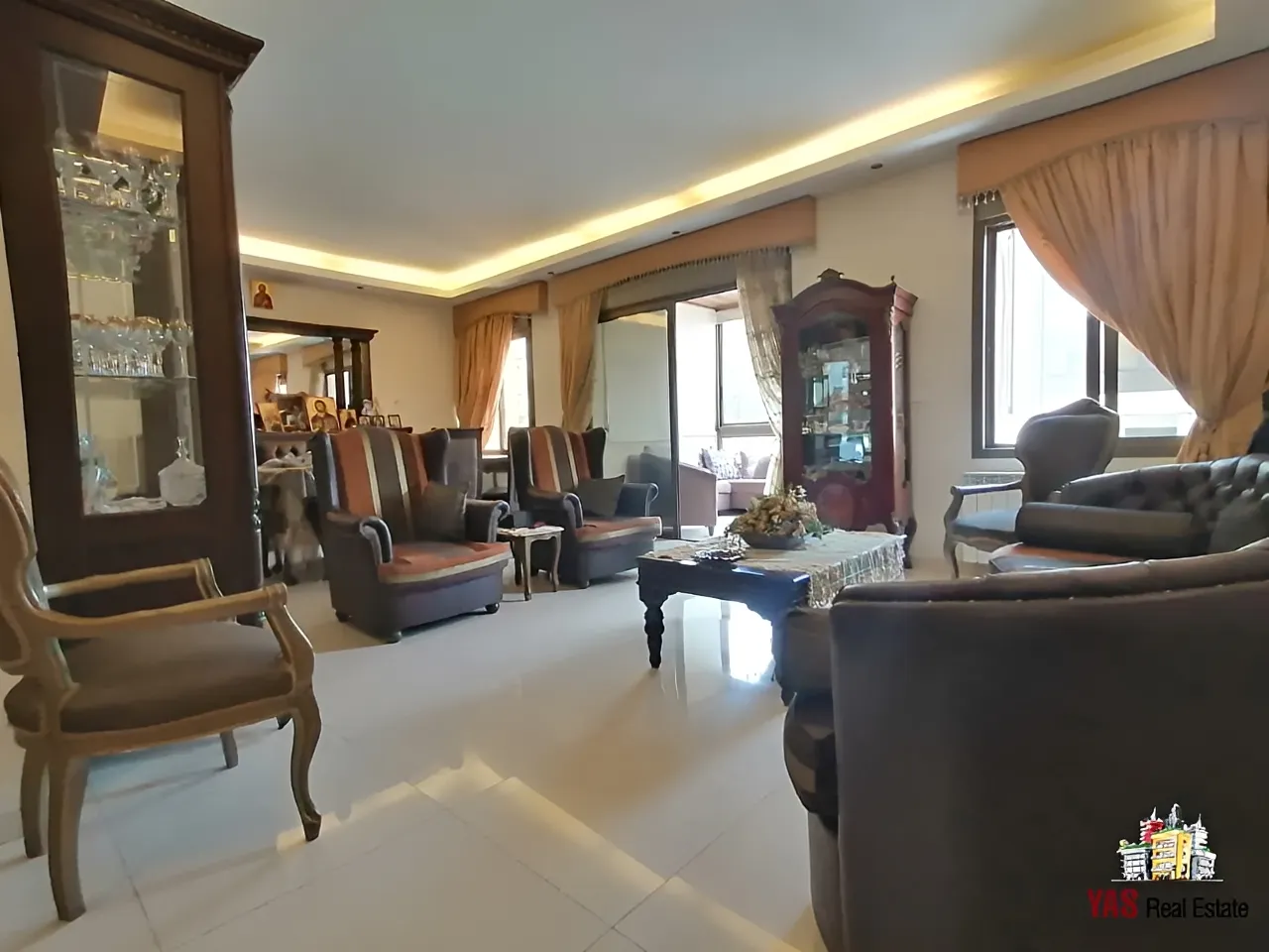 Apartment for Sale in Ballouneh - 4 bed, 5 bath