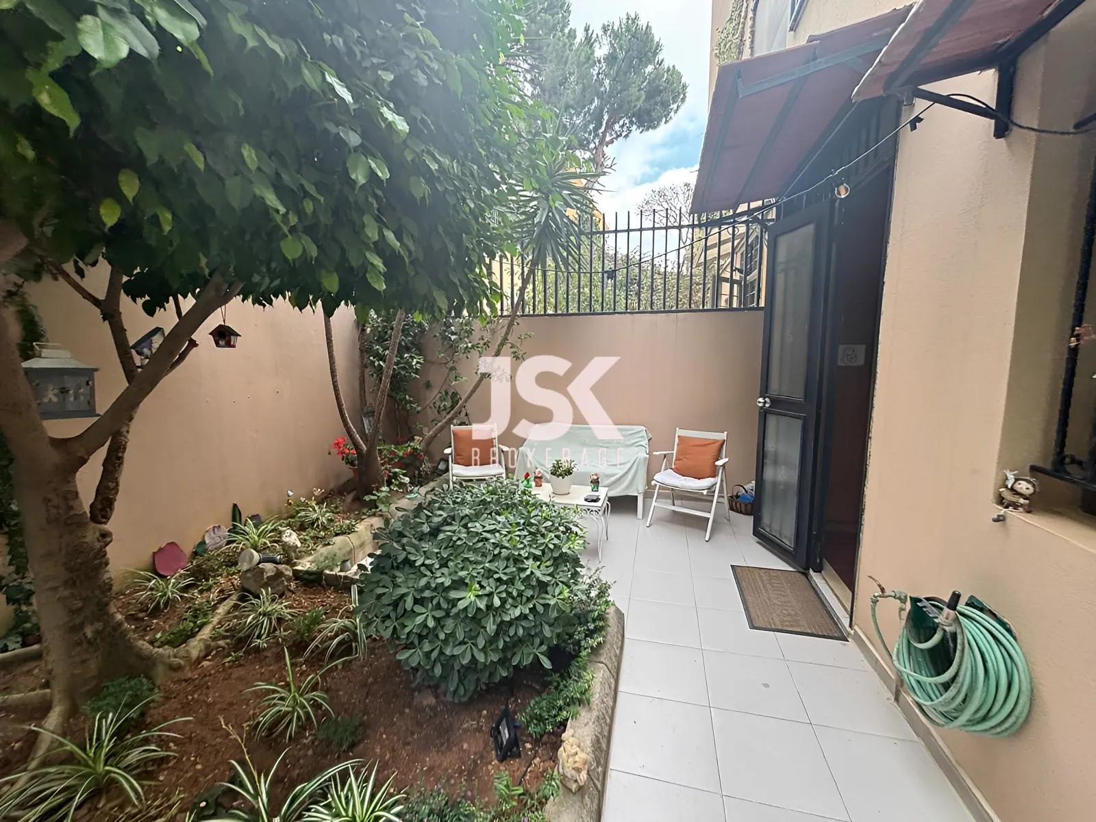 Apartment for Sale in Mazraat Yachoua