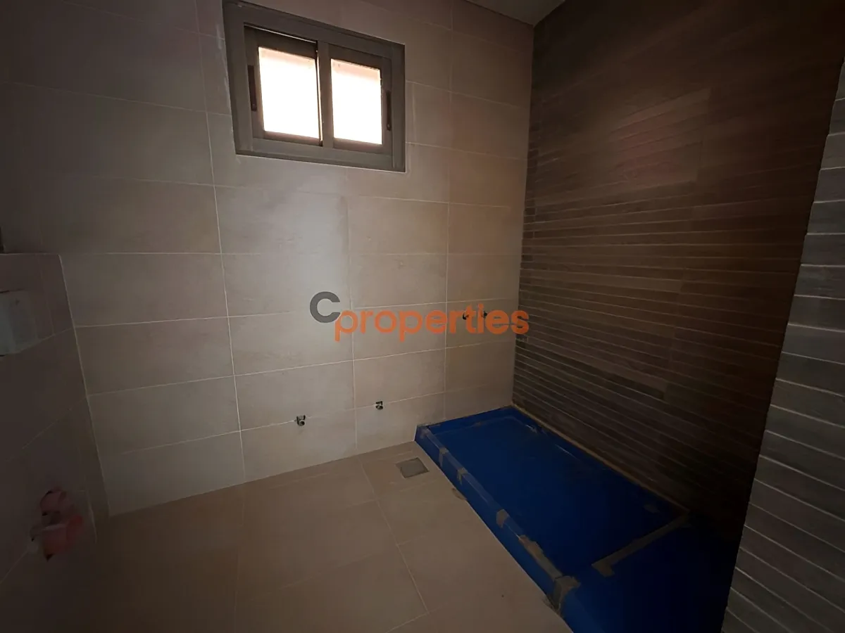 Apartment for Sale in Mtaileb