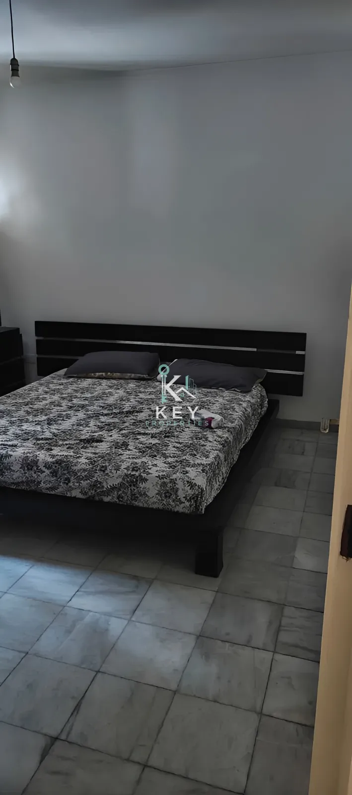 Apartment for rent in Ain Al Mraiseh, Beirut, Lebanon