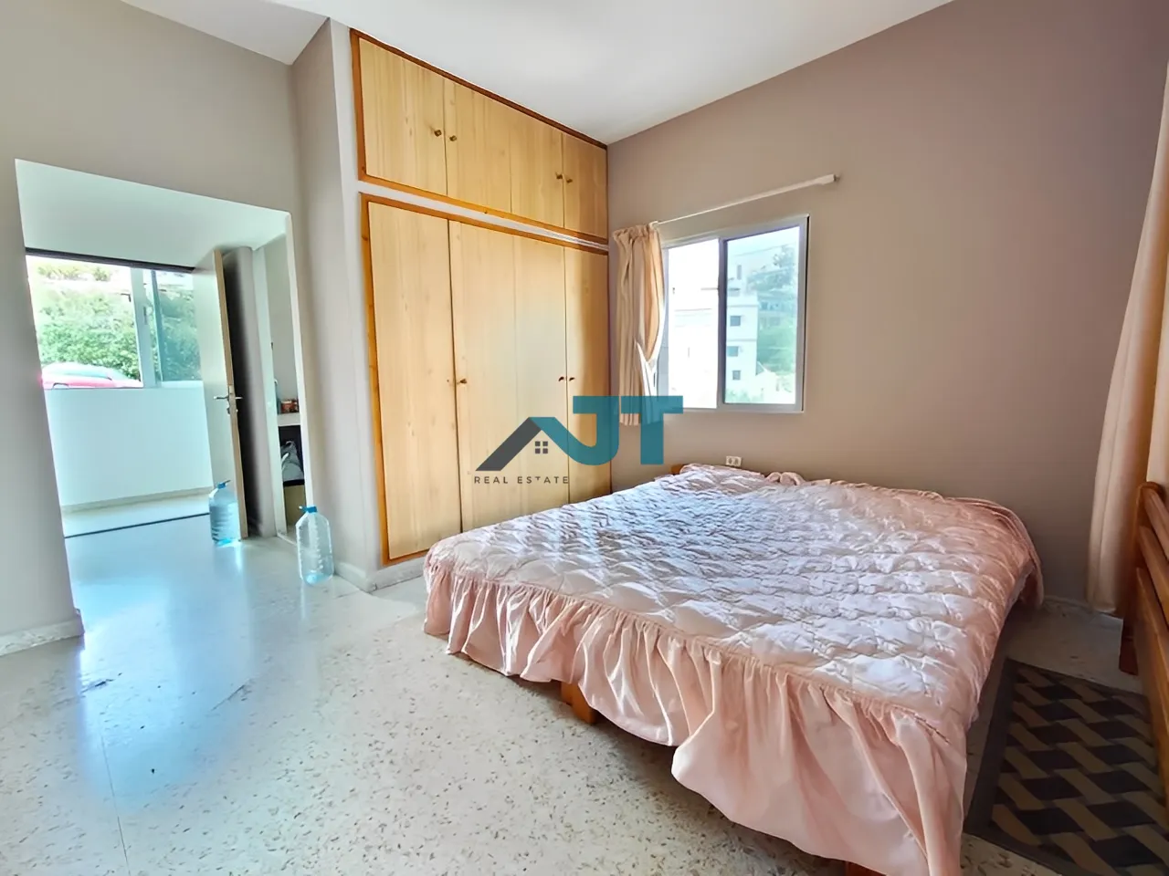 Apartment for Sale in Metn, Hrajel - 1 bed, 1 bath