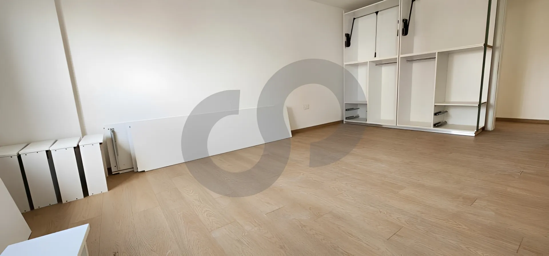Apartment for Sale in Cornet Chahwan