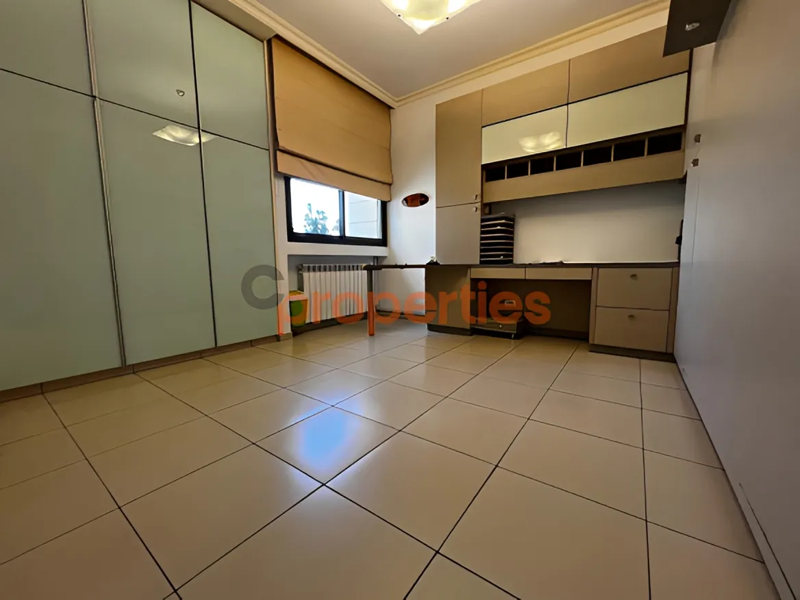 Apartment for Rent in Forn El Chebbak