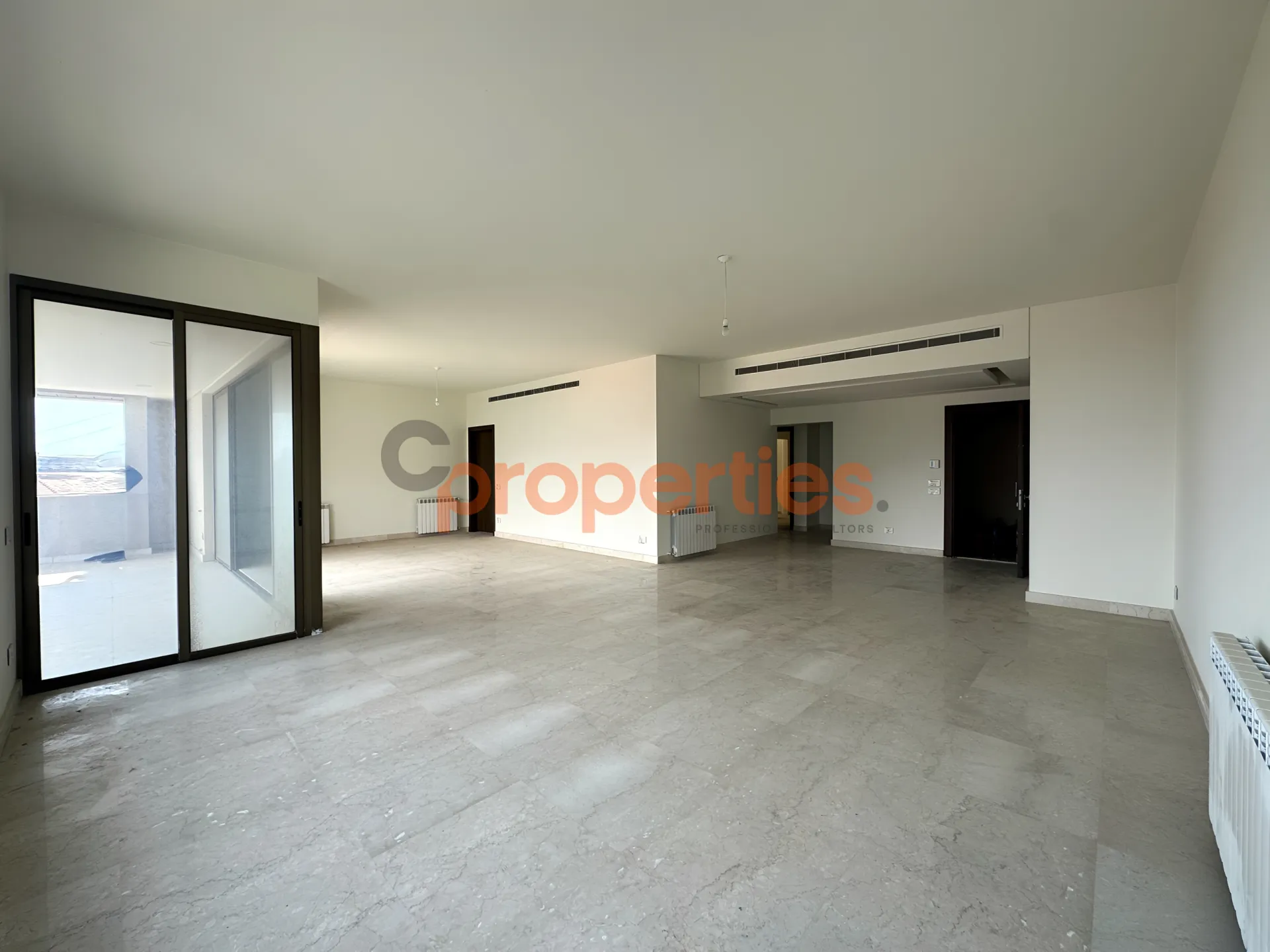 Apartment for sale in Montiverdi, Lebanon - 4 bed, 5 bath
