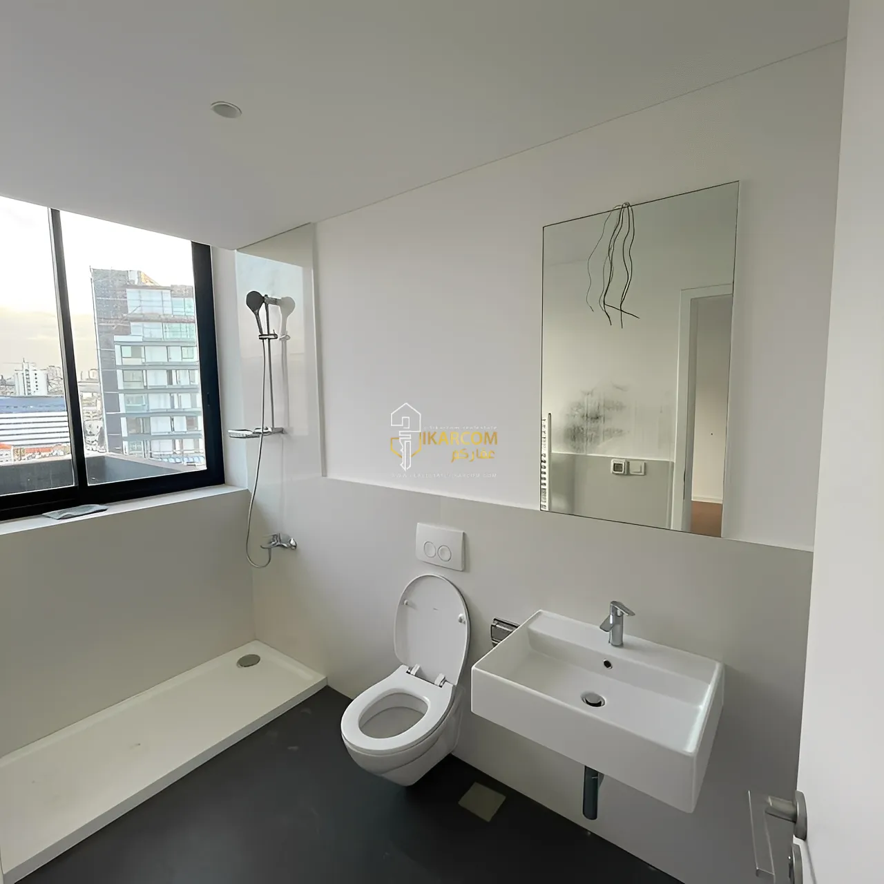Apartment for Sale in Saifi - 4 bed, 5 bath