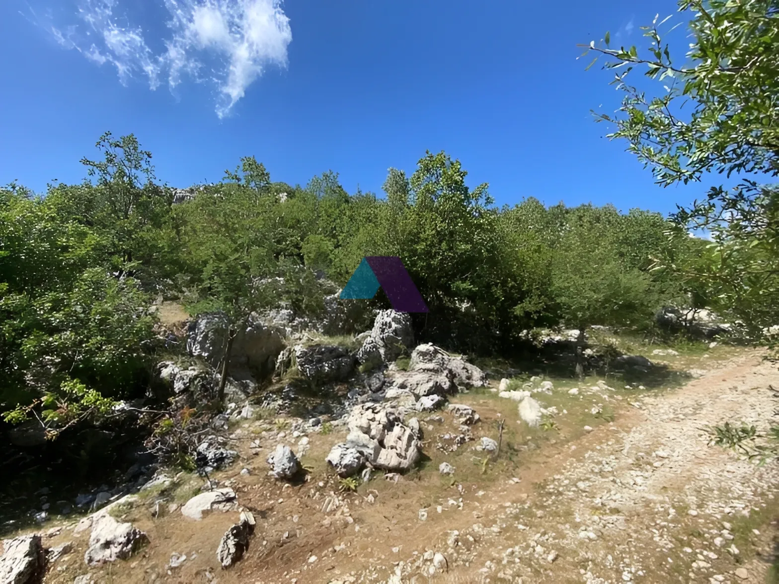 Land for Sale in Faitroun