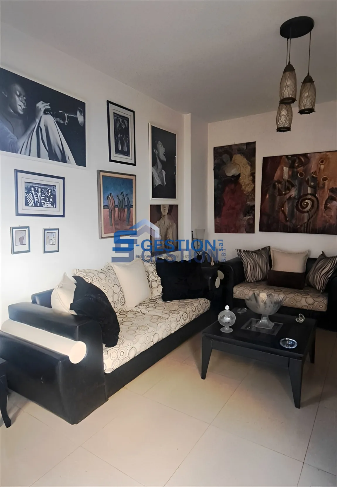 Apartment for Sale in Hamra