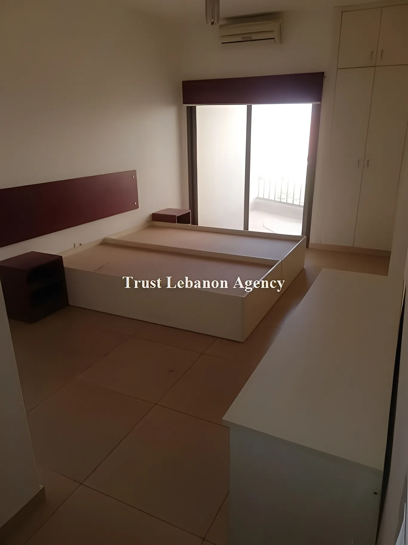 Commercial Property For Sale in Keserwan, Maameltein