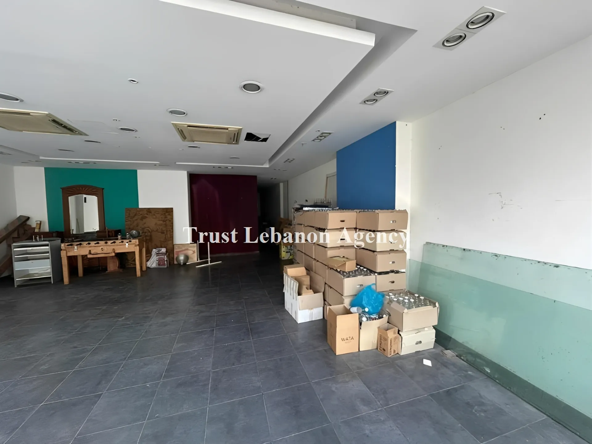 Commercial Property For Rent in Keserwan, Adonis