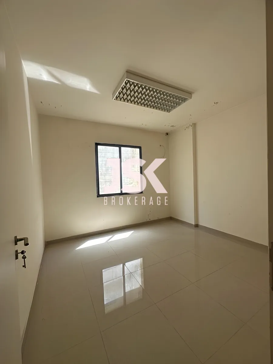 Office for rent in Mtaileb