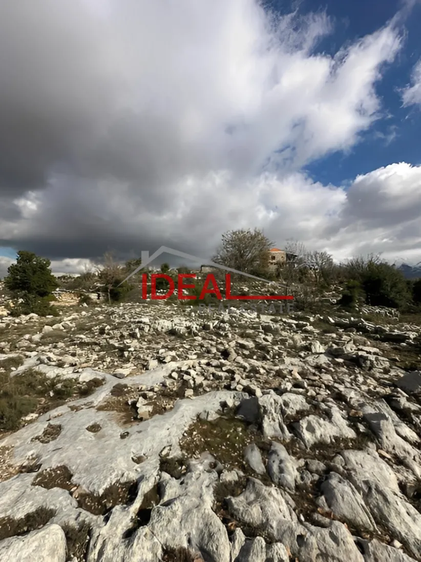 Land for Sale in Kfar Nabrakh, Lebanon