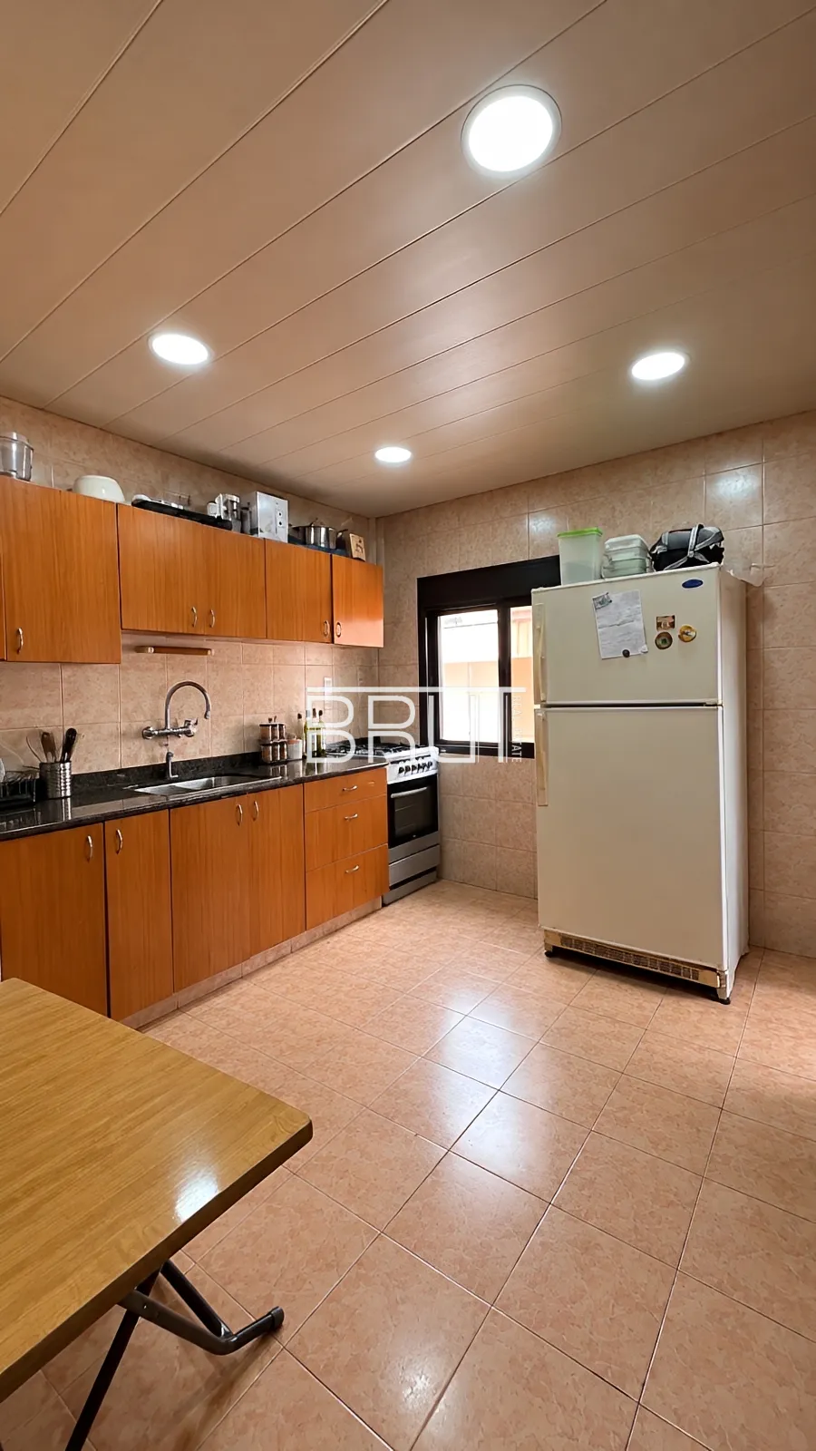 Apartment for sale in Ain El Rihaneh