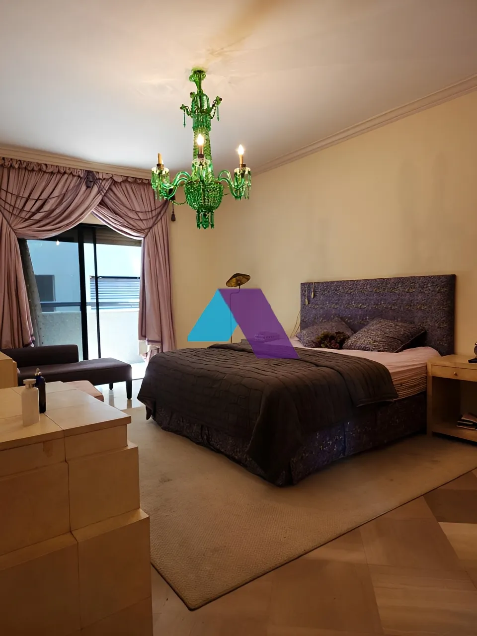 Apartment for Sale in Ain Al Mraiseh