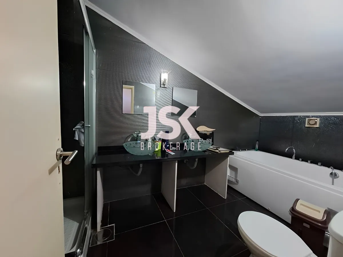 Duplex for Rent in Haret Sakher, Lebanon