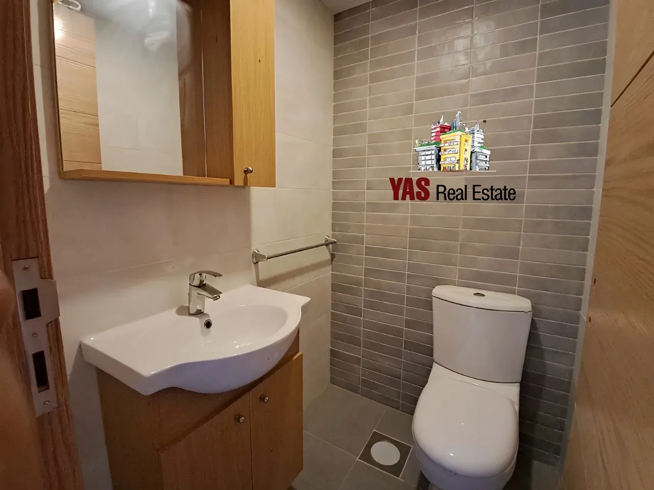 Apartment for Sale in Broumana - 3 bed, 4 bath