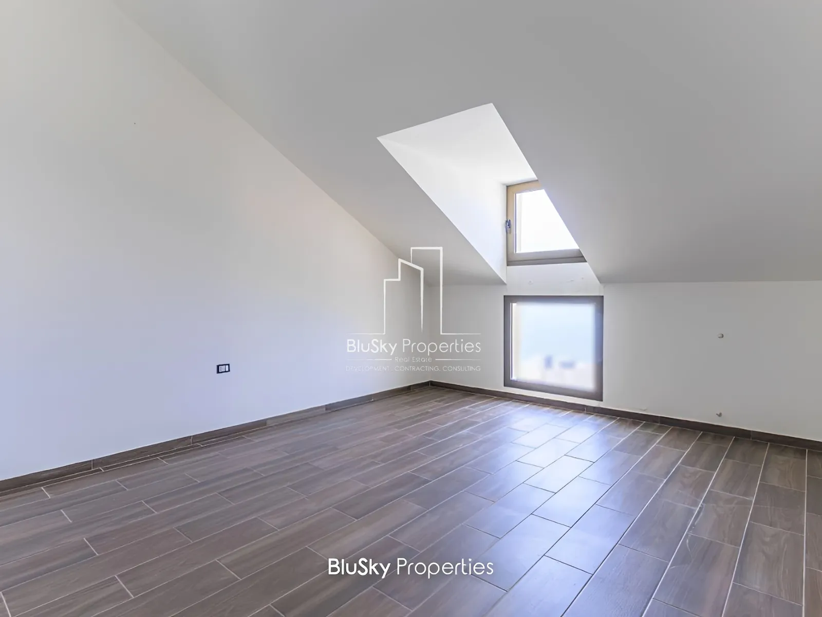Duplex for Sale in Halat
