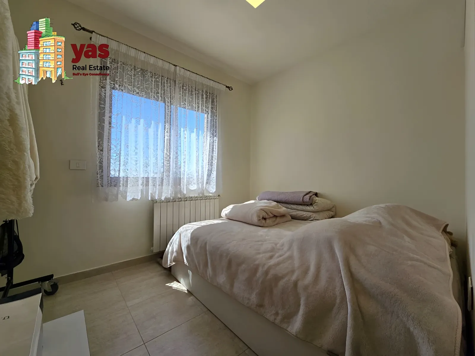 Apartment for Sale in Rayfoun - 2 bed, 3 bath