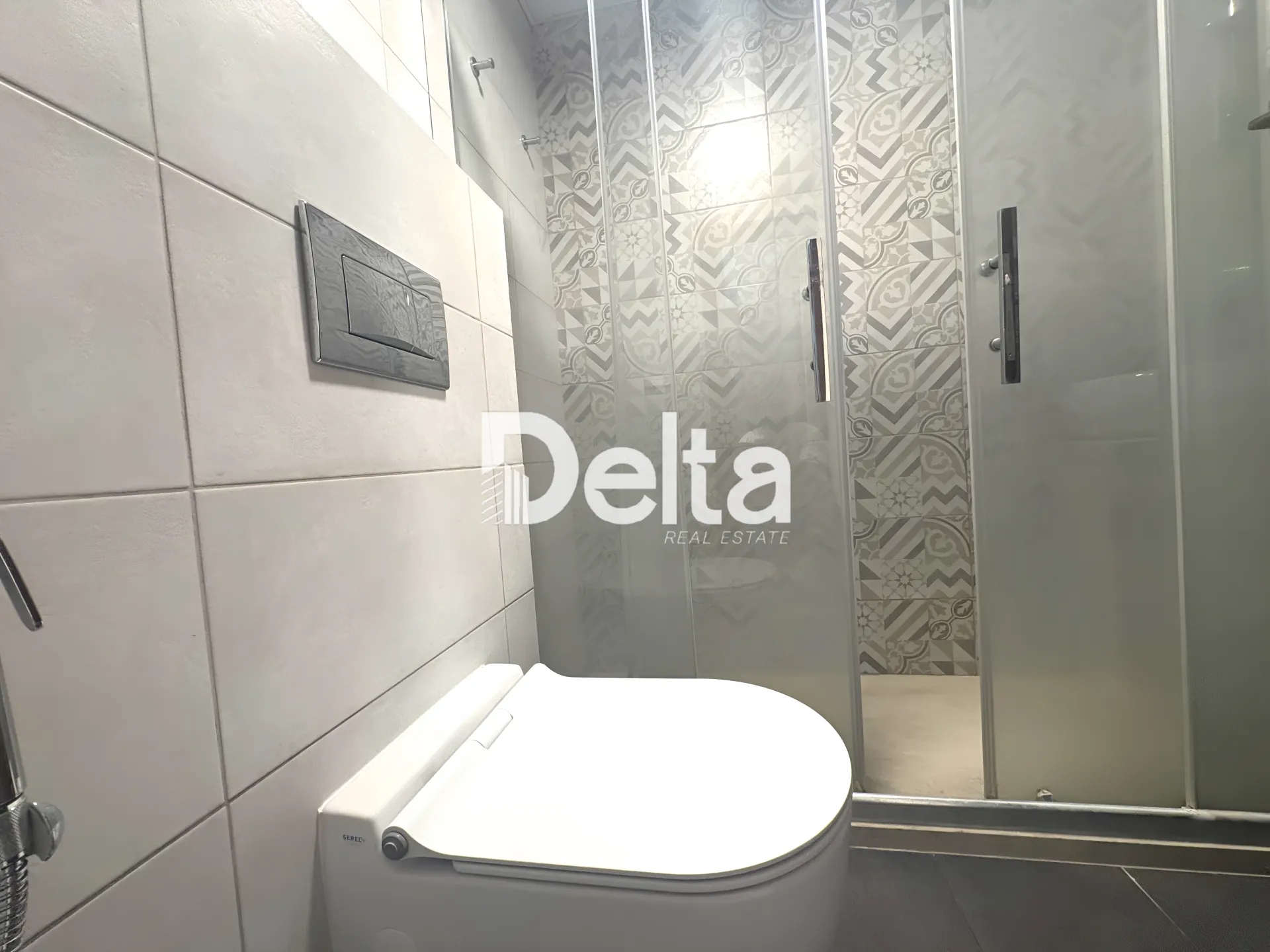 Apartment for rent in Ras Al Naba'a
