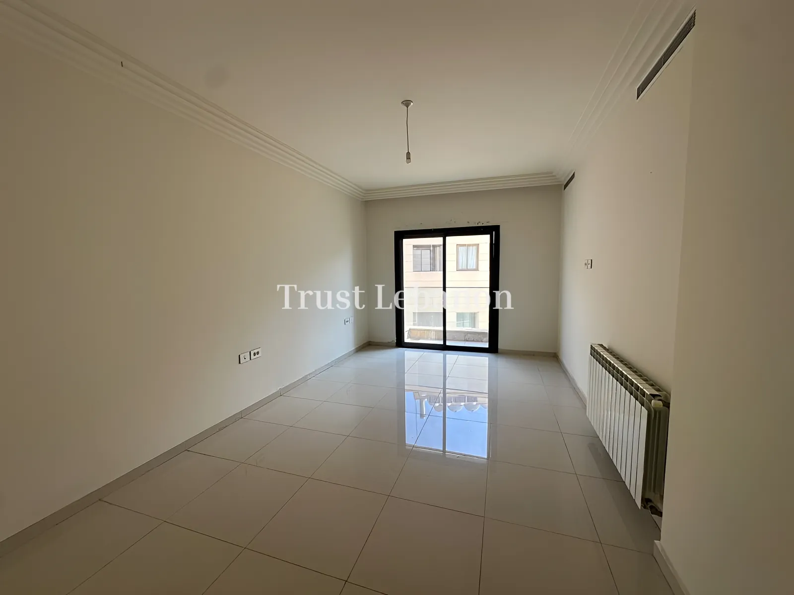 Penthouse for sale in Monteverde Main Street، Moutazah, Lebanon