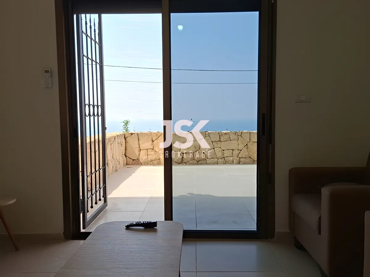 Apartment for Rent in Halat