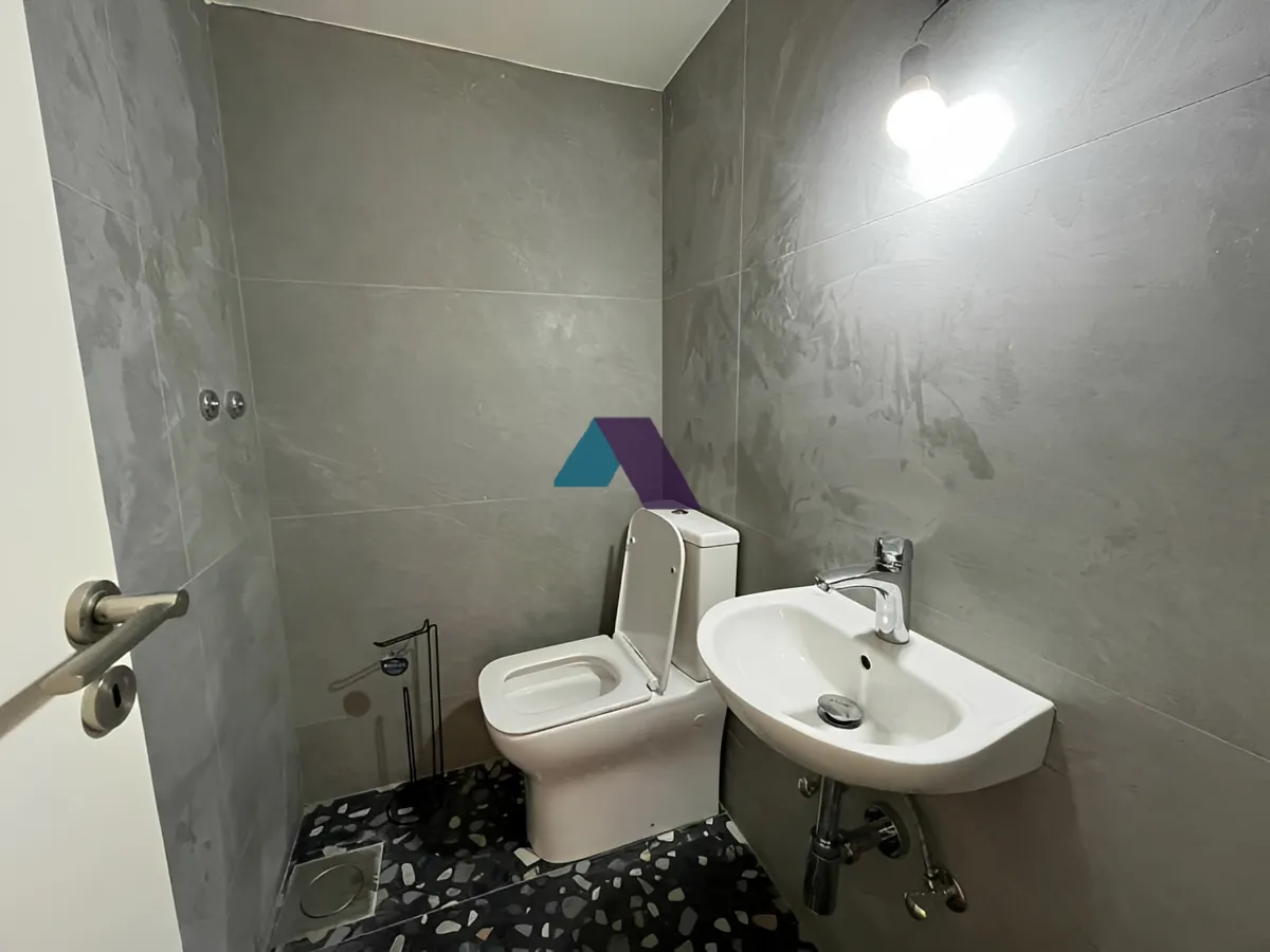 Shop for sale in Fanar