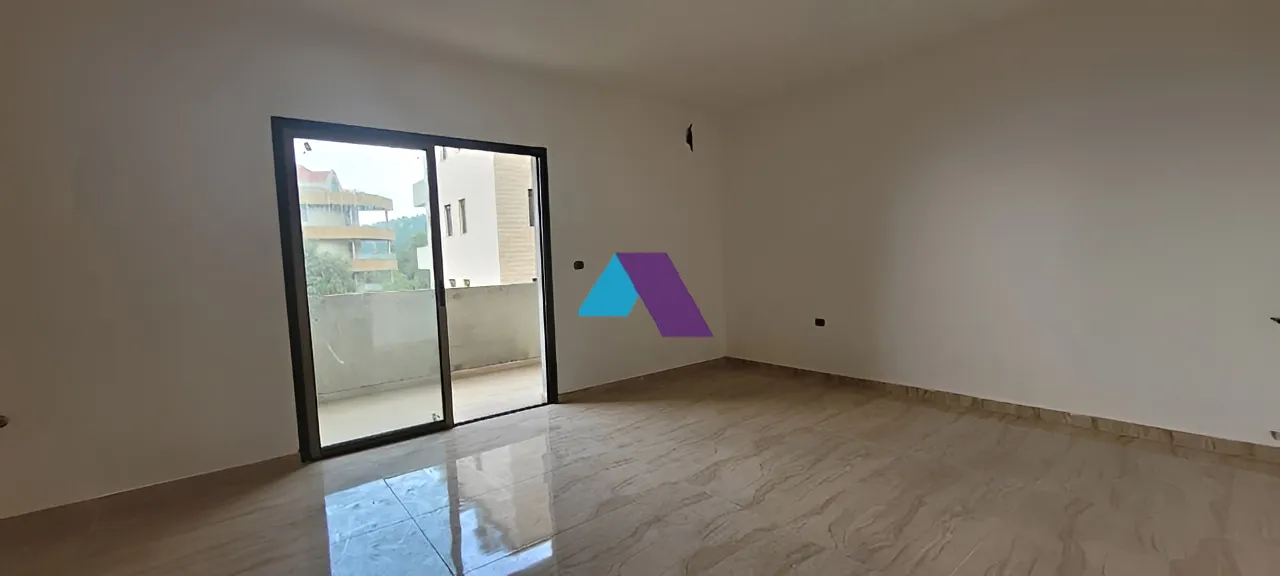 Apartment for Sale in Broummana - 2 bed, 3 bath