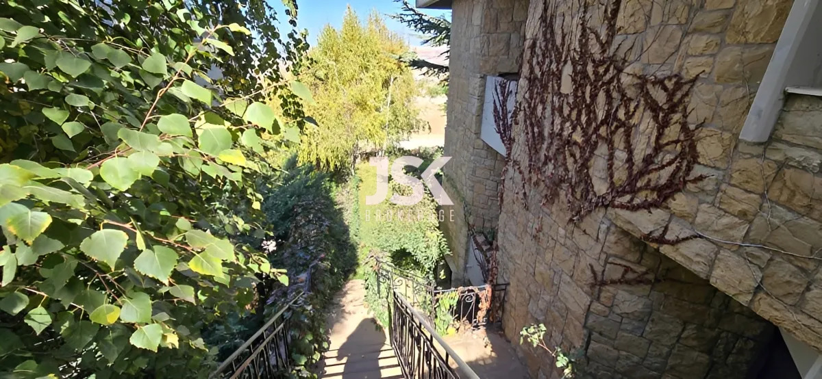Chalet for rent in Faqra Club - 3 bed, 4 bath