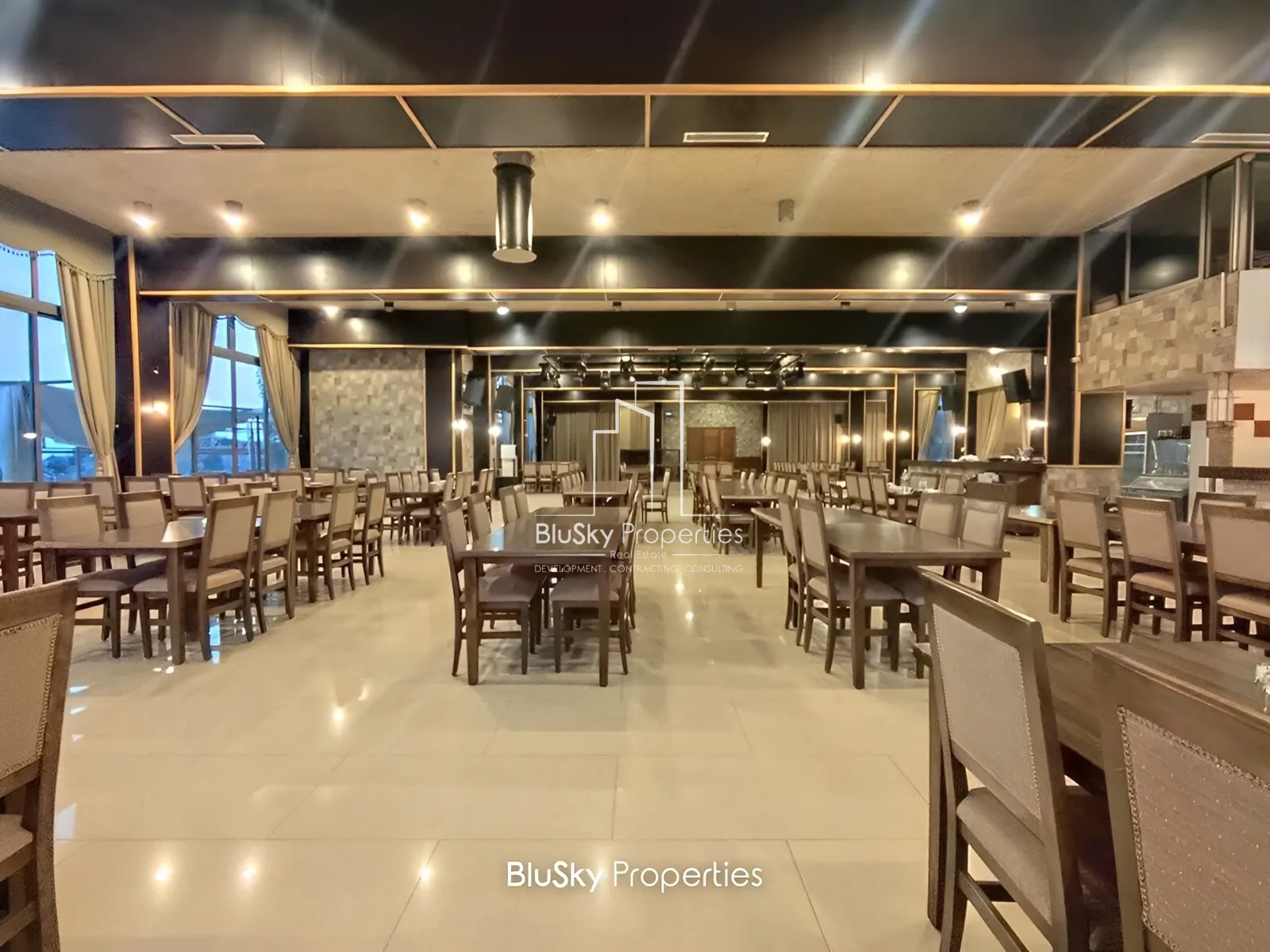 Shop for sale in Mayrouba