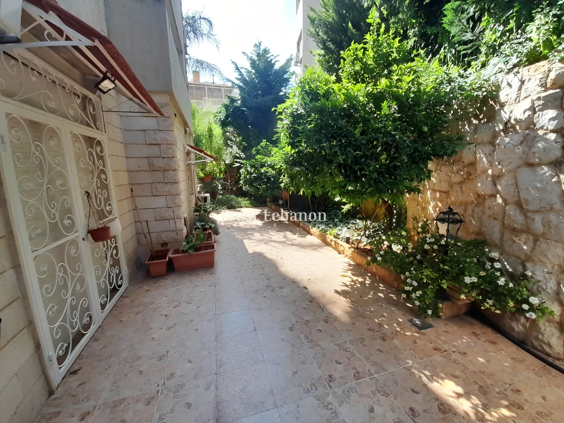 Apartment for sale in Beit Meri, Lebanon