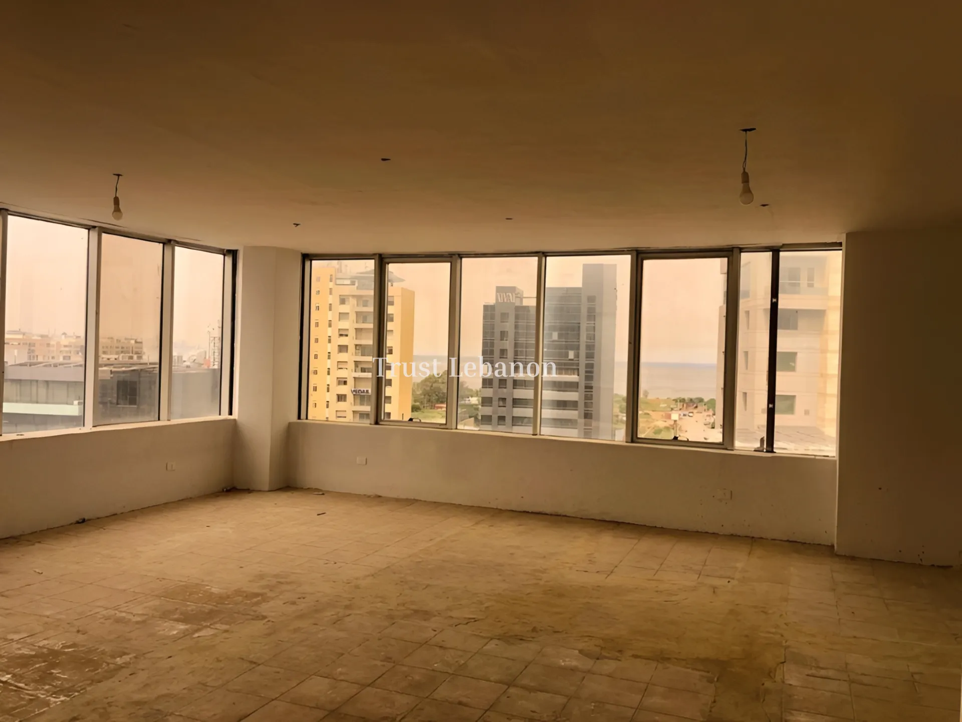Office for rent in Dbayeh, Lebanon