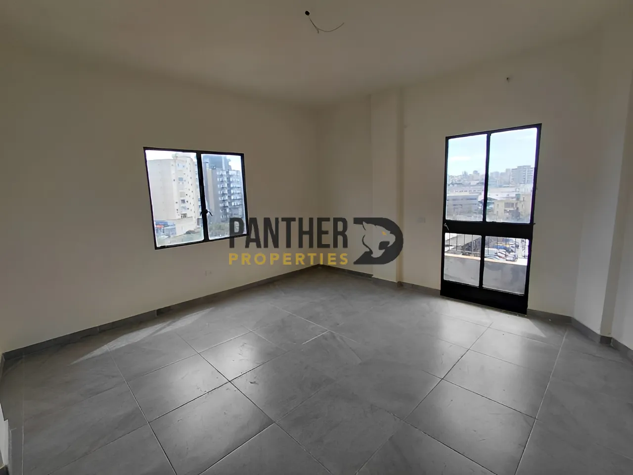 Office for rent in Baouchriyeh