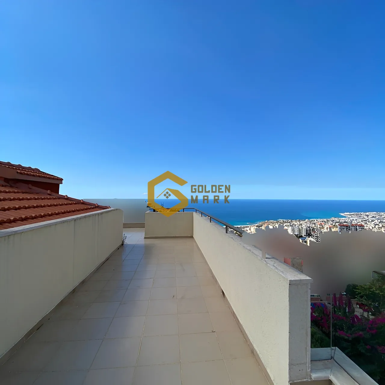 Duplex for Sale in Blat - 4 bed, 4 bath