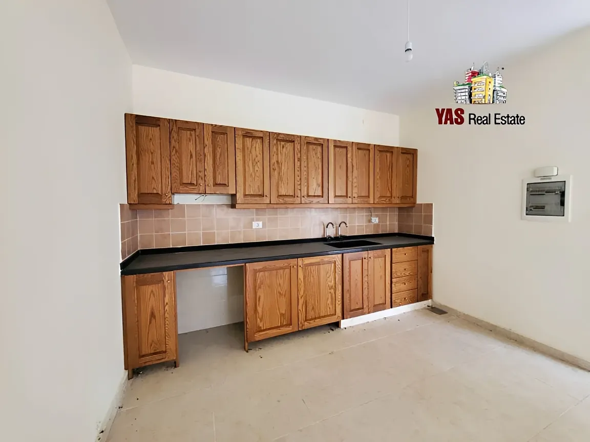 Apartment for Sale in Ballouneh