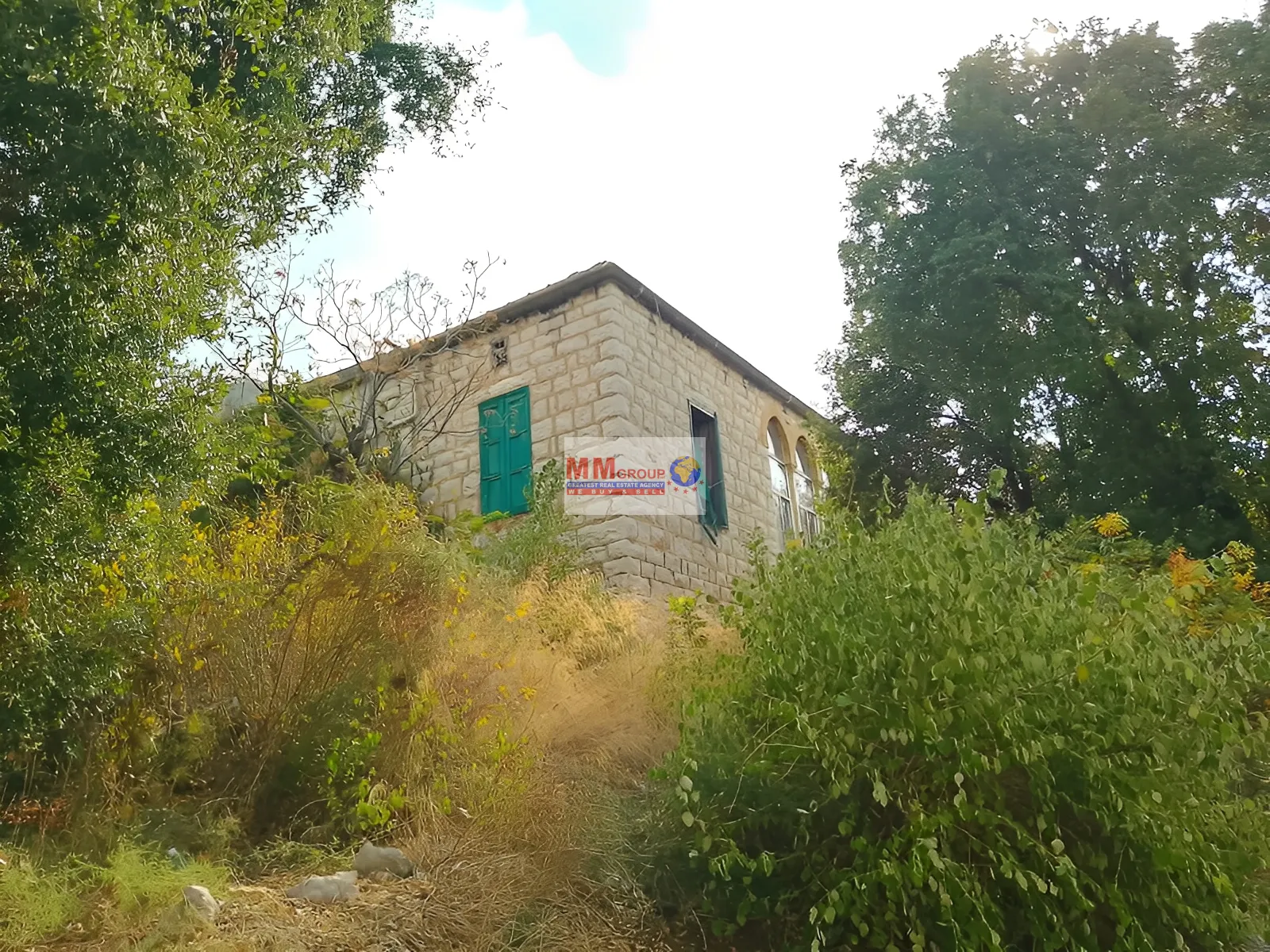 Land for Sale in Qennabet Broumana