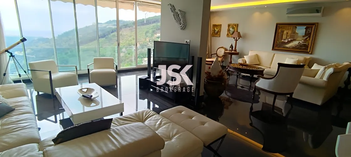 Chalet for Sale in Jeita