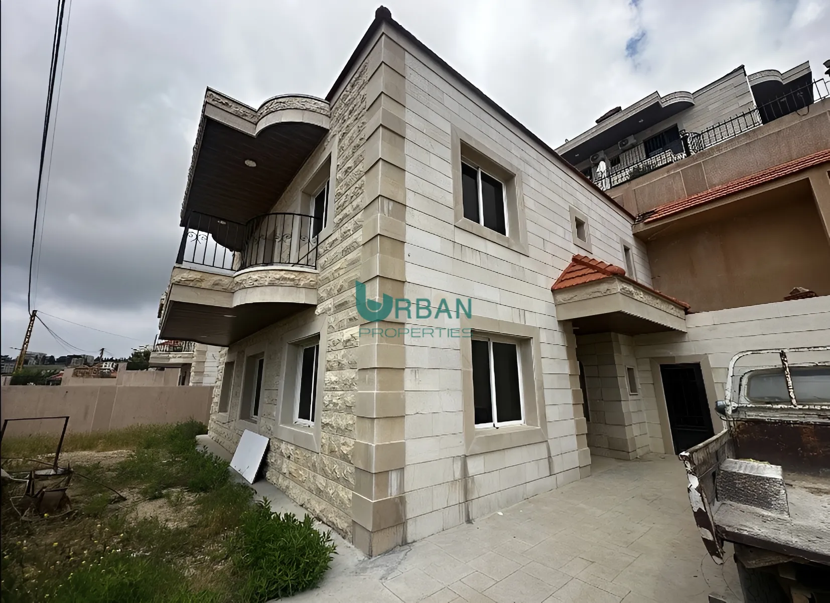 Apartment for sale in Saoufar, lebanon - 3 bed, 2.0 bath