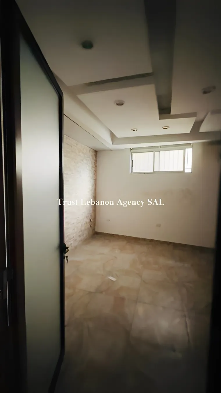 Office For Sale in Beirut, Bir Hasan