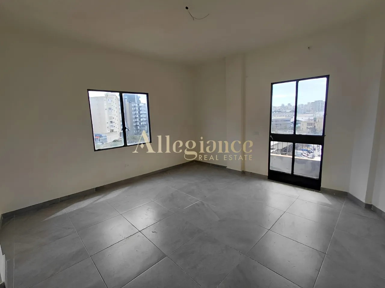 Office for rent in Sad El Baouchriyeh