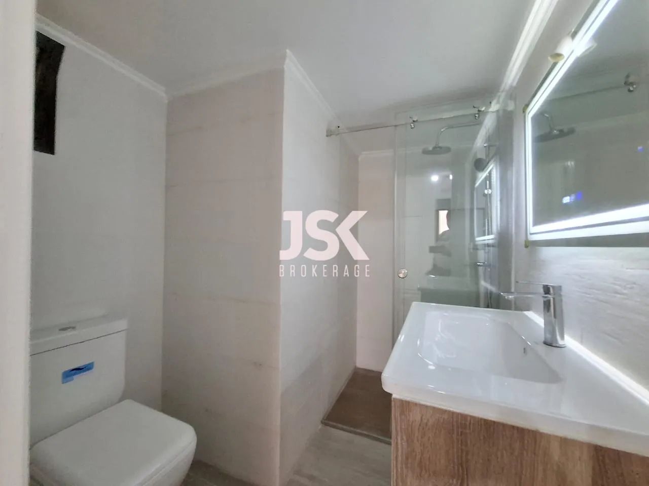 Apartment for Rent in Kaslik
