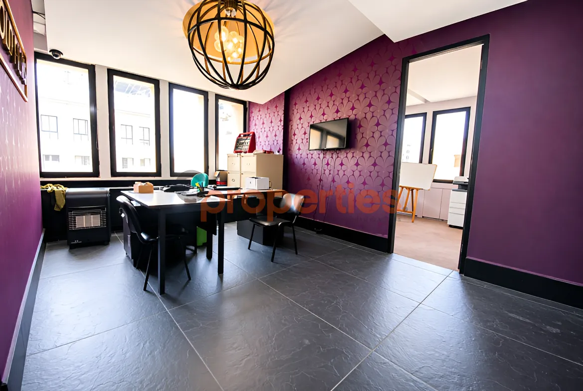Office for Sale in Jal El Dib