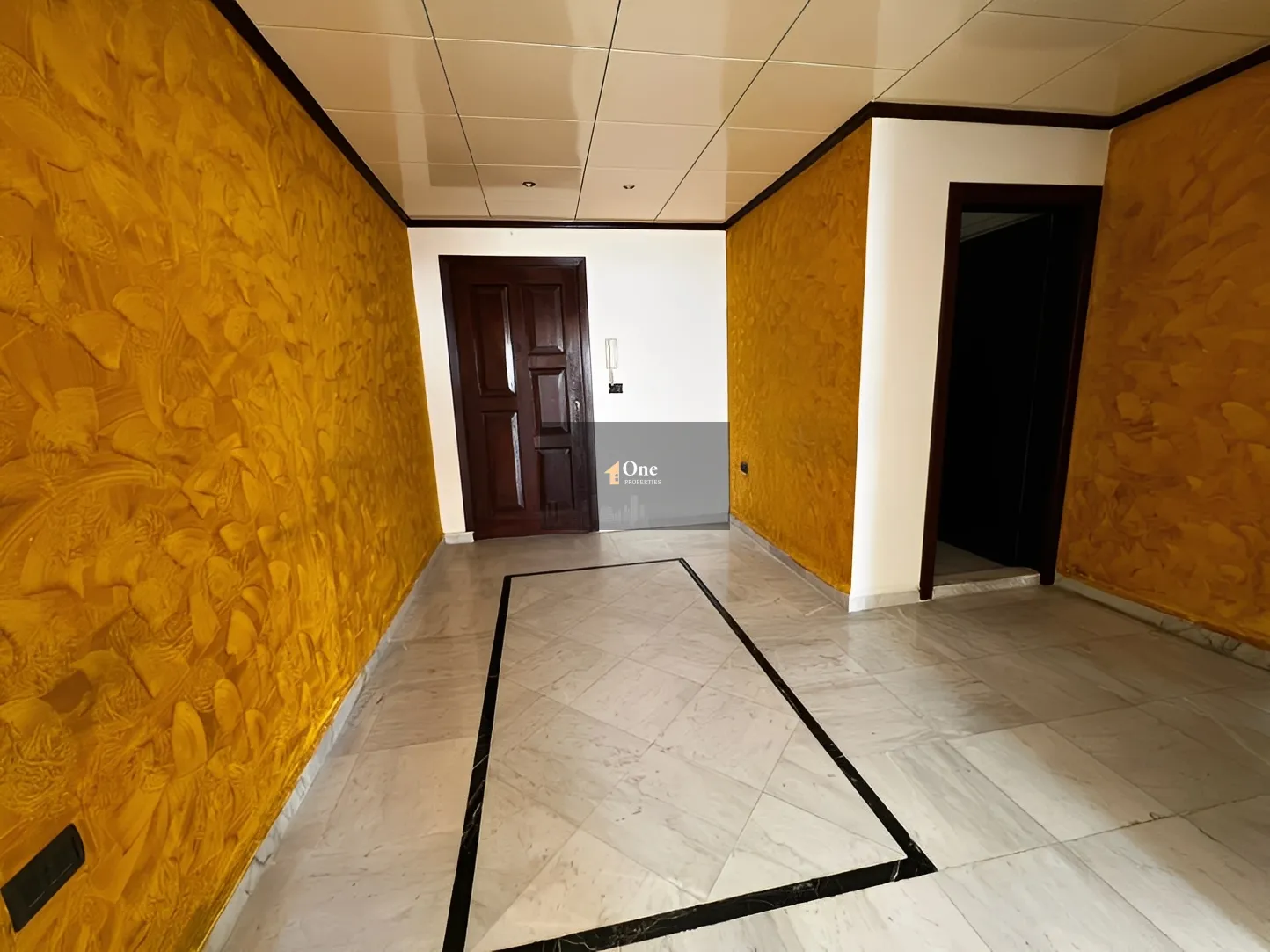 Apartment for Sale in Aamchit, Lebanon - 3 bed, 2 bath