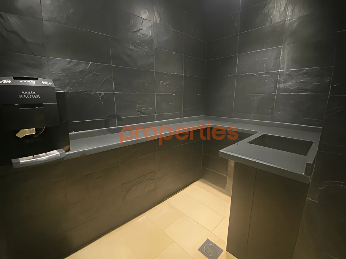 Office for Rent in Zalqa