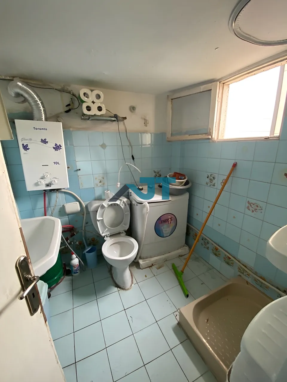 Apartment in Abdul wahab el inglizi, beirut, lebanon