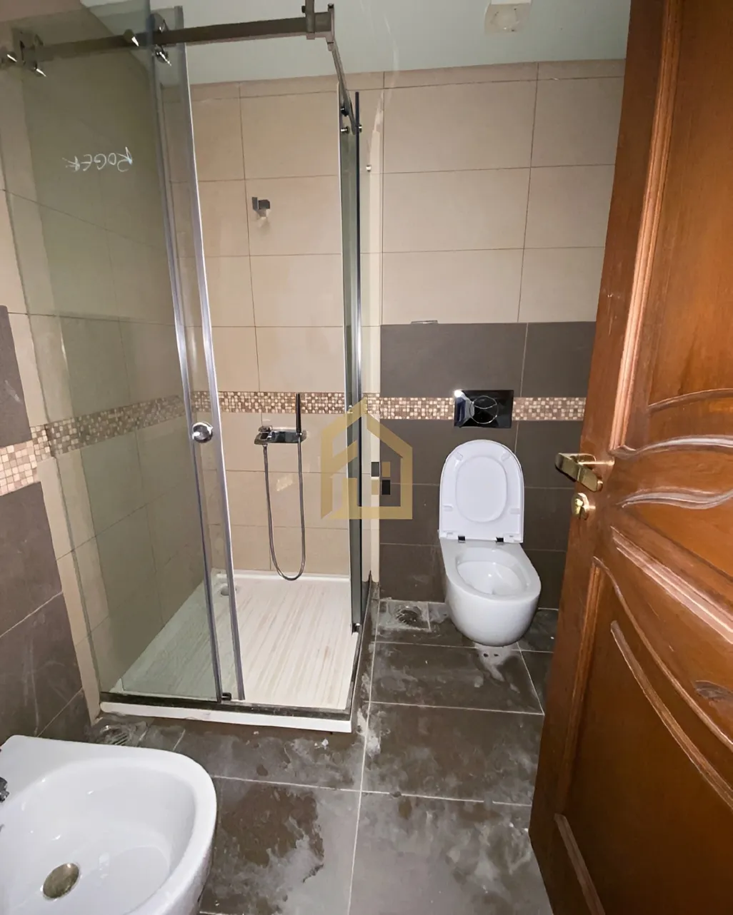 Apartment for sale in Ballouneh, Lebanon